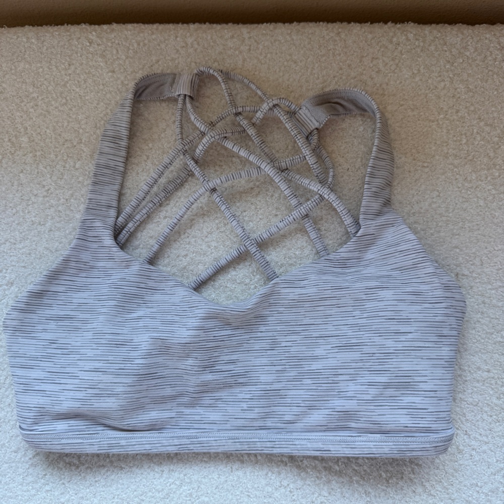 Gray lululemon free to be bra